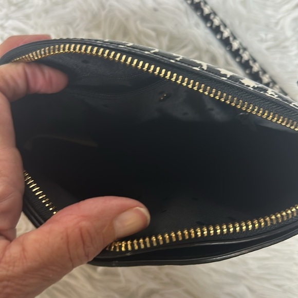 Kate Spade Cameron Street Houndstooth Hilli Crossbody Bag Like New - Picture 9 of 12